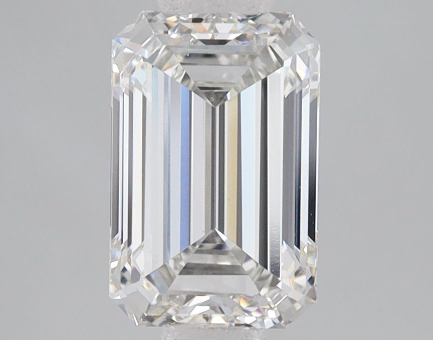 1.90 ct. emerald Lab Grown Diamond front image