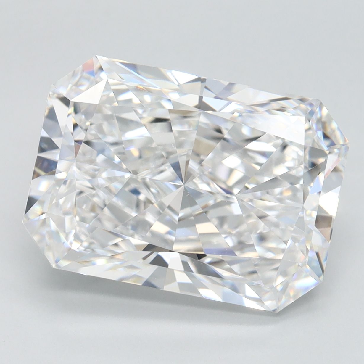 5.22 ct. radiant Lab Grown Diamond front image