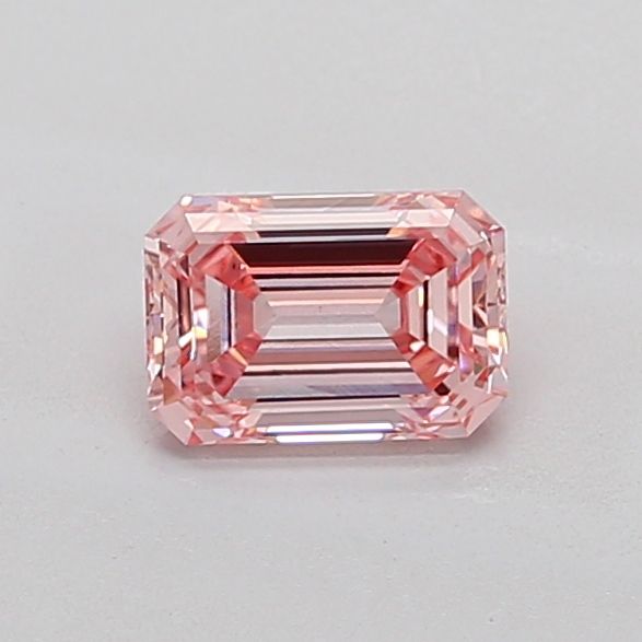 1.04 ct Emerald diamond