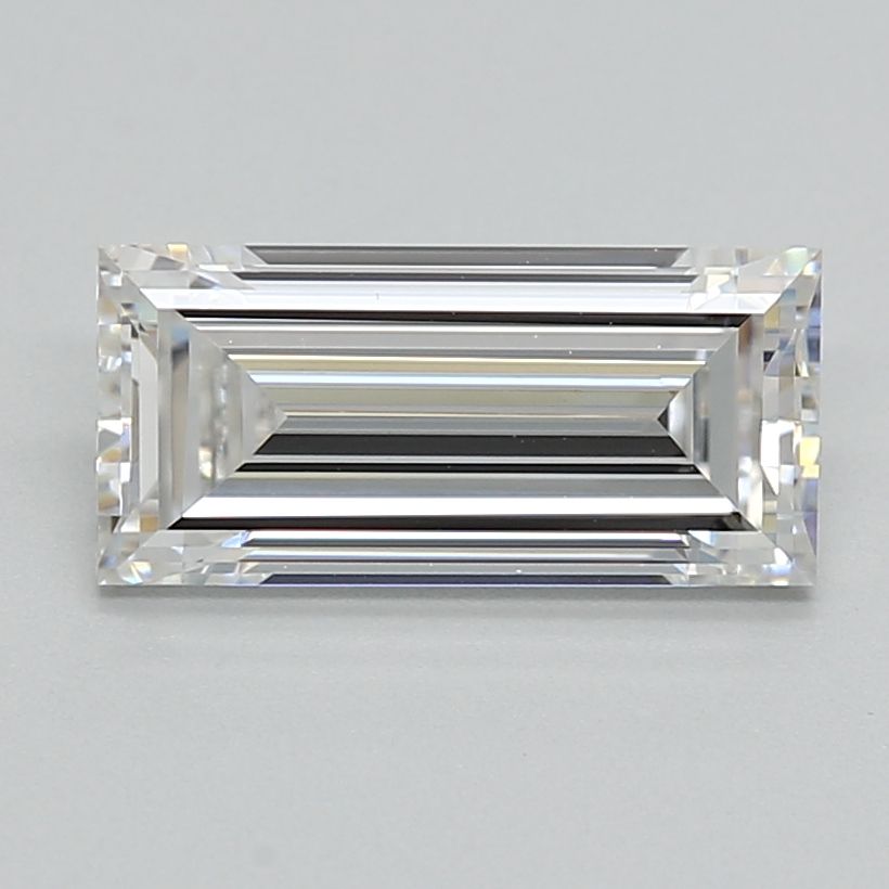 1.13 ct Baguette diamond