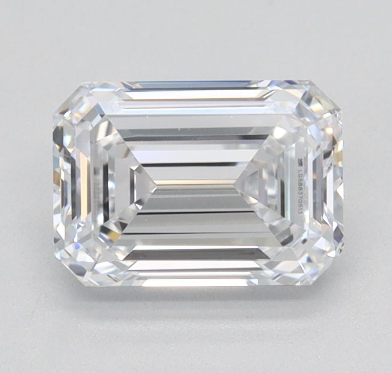 0.96 ct. emerald Lab Grown Diamond front image