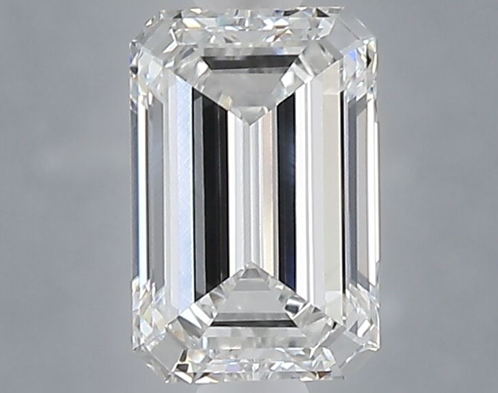 1.05 ct. emerald Lab Grown Diamond front image