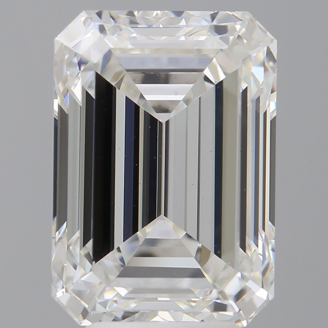 5.57 ct. emerald Lab Grown Diamond front image