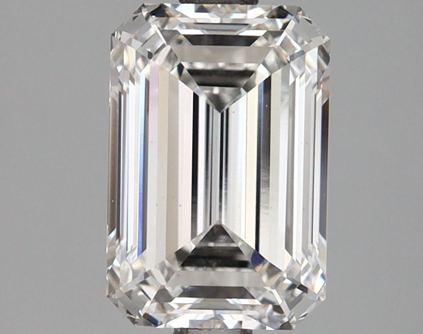 2.10 ct Emerald diamond