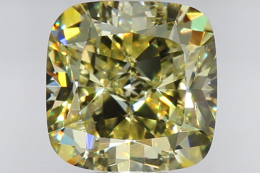 2.02 ct Cushion Brilliant diamond