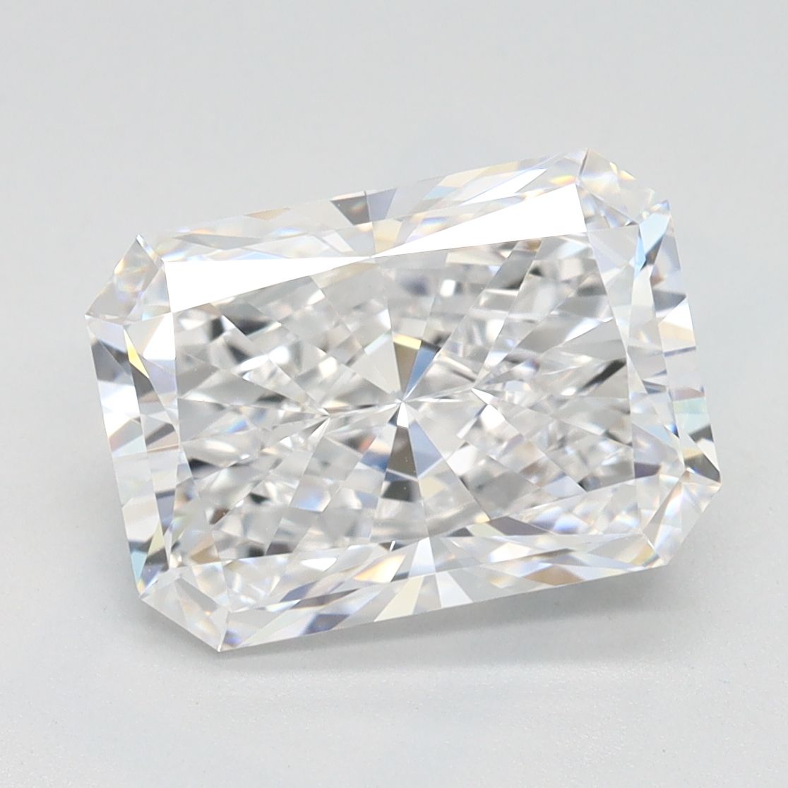 3.07 ct. radiant Lab Grown Diamond front image