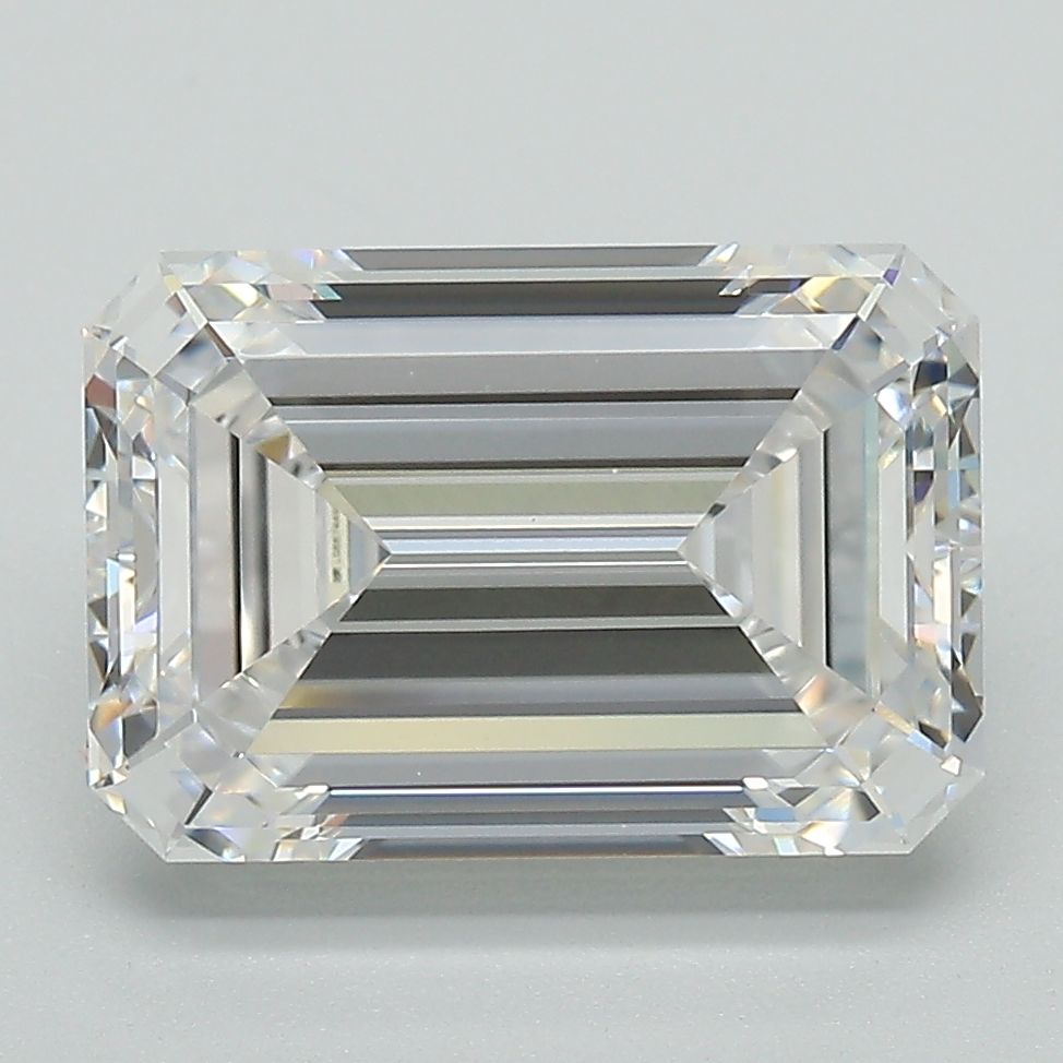 4.71 ct. emerald Lab Grown Diamond front image