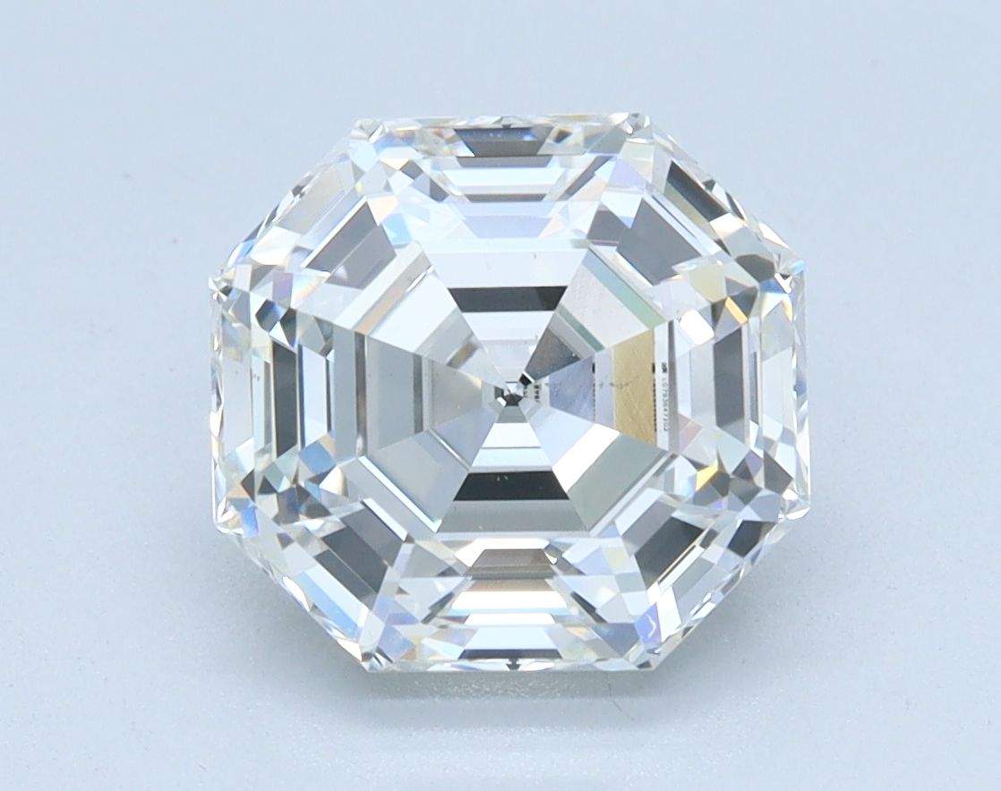 2.5 ct lab-grown Octagonal Diamond