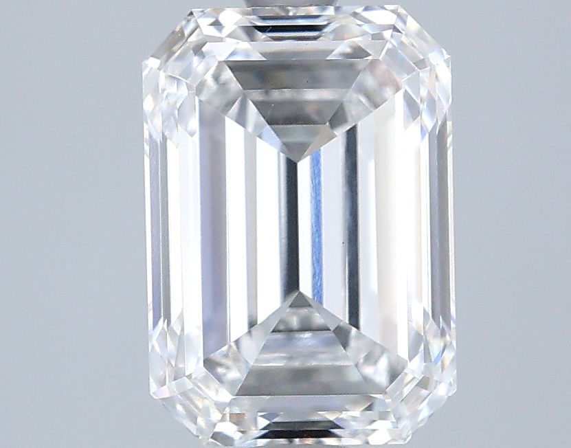 2.99 ct. emerald Lab Grown Diamond front image