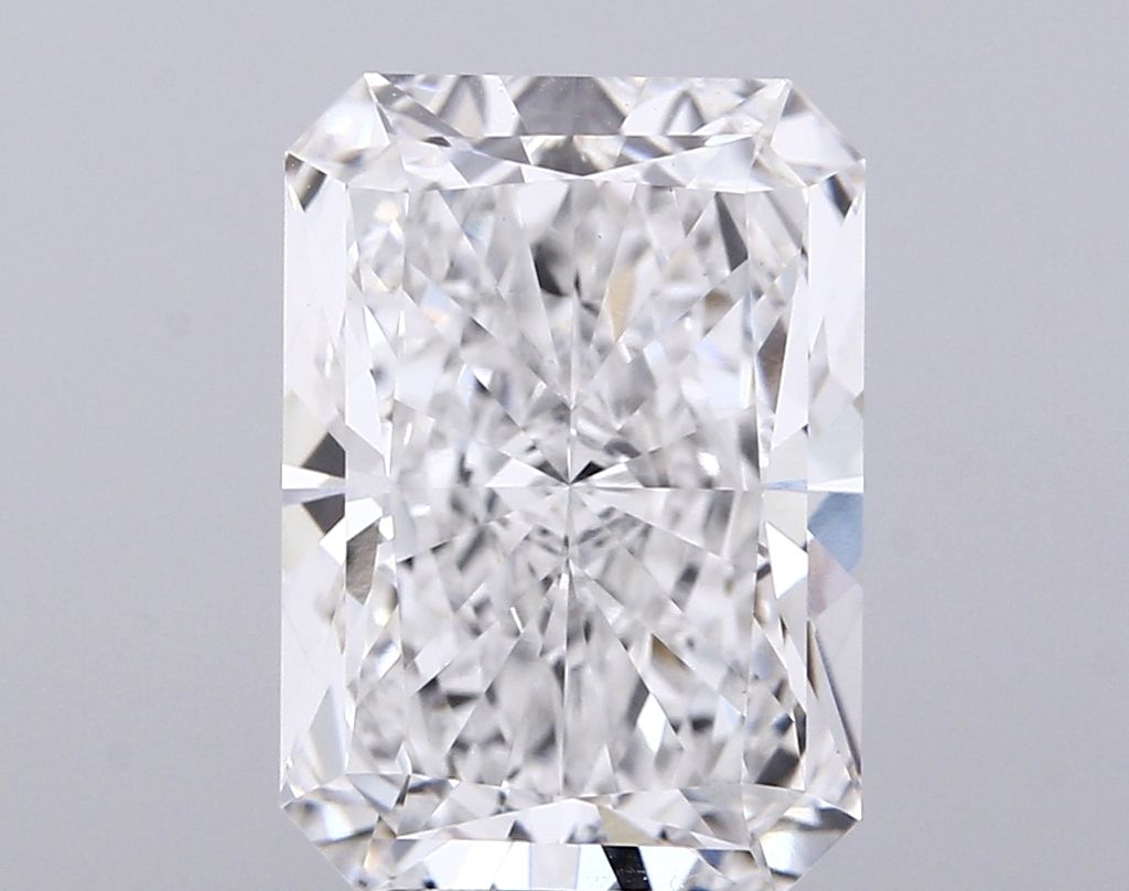 5.05 ct. radiant Lab Grown Diamond front image