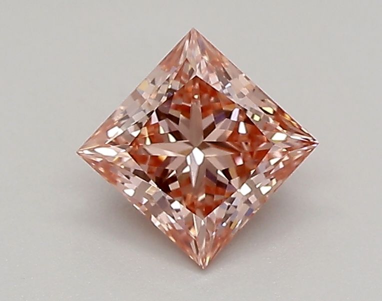 0.64 CT Fancy Vivid Pink PRINCESS