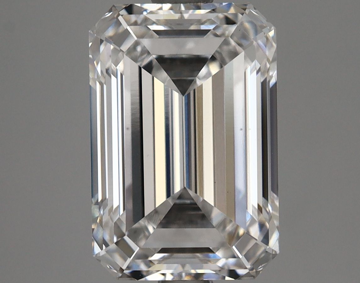 3.14 ct. emerald Lab Grown Diamond front image