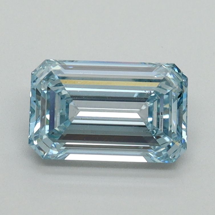 1.03 ct. emerald Lab Grown Diamond front image