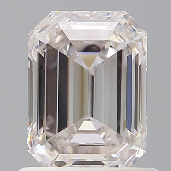 0.90 ct Emerald diamond