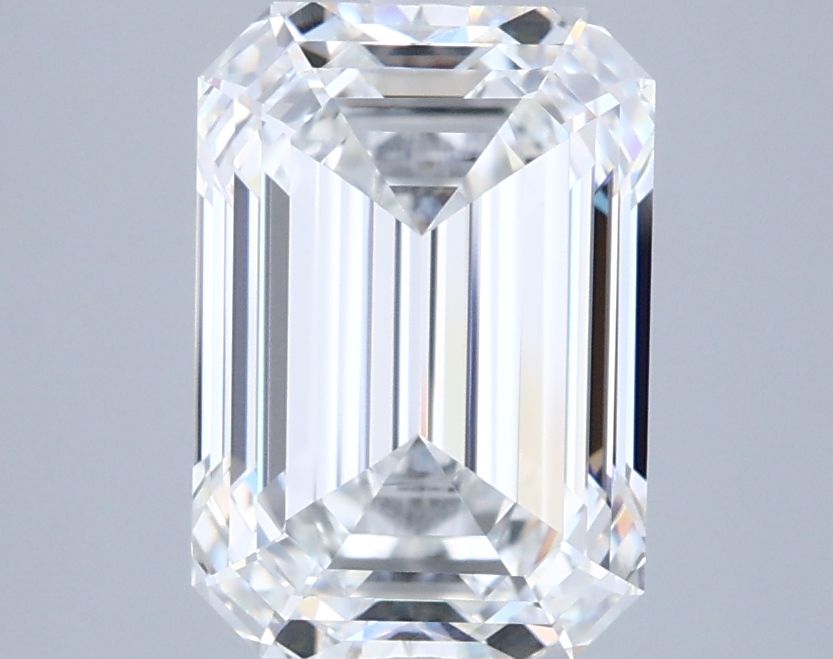 3.05 ct. emerald Lab Grown Diamond front image