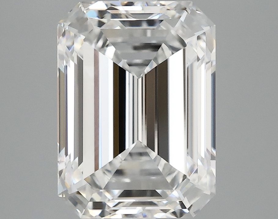3.90 ct. emerald Lab Grown Diamond front image