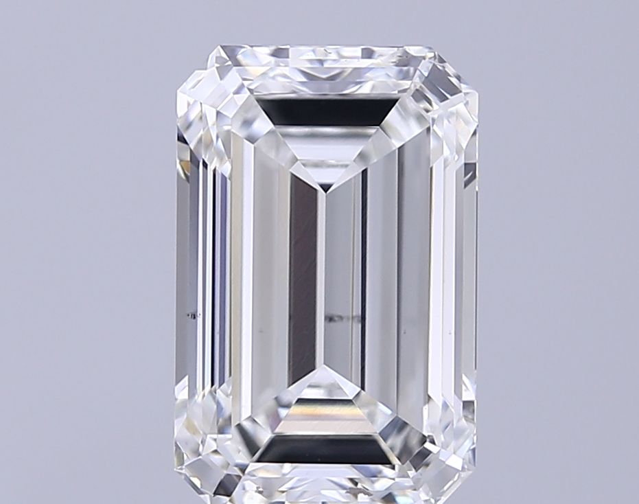 5.60 ct. emerald Lab Grown Diamond front image