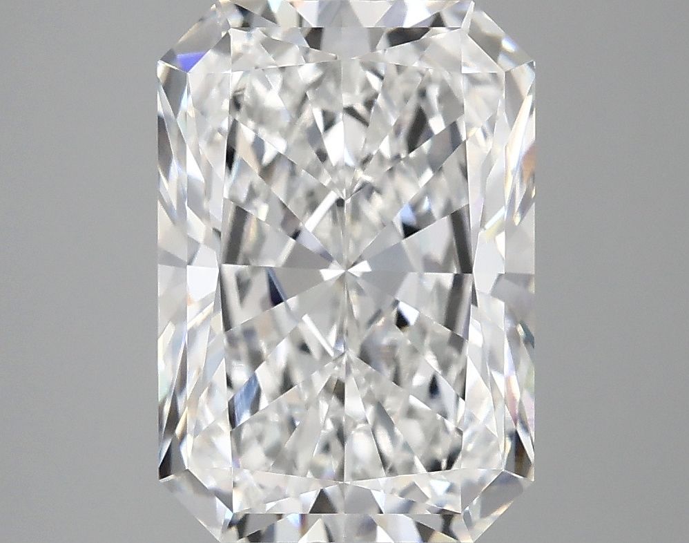 4.19 ct. radiant Lab Grown Diamond front image