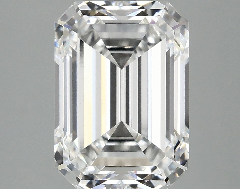 4.09 ct. emerald Lab Grown Diamond front image