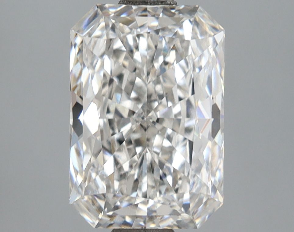 2.67 ct. radiant Lab Grown Diamond front image