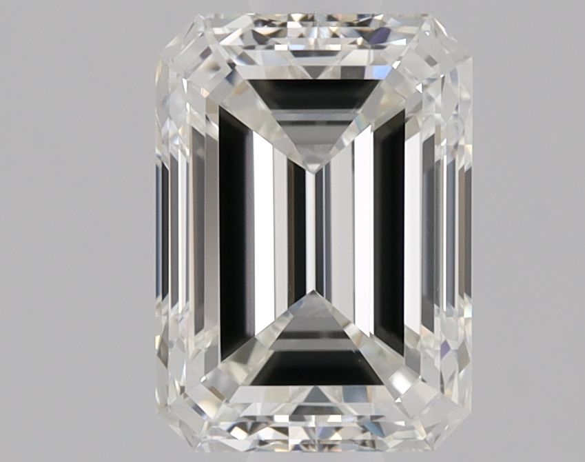 0.80 ct Emerald diamond