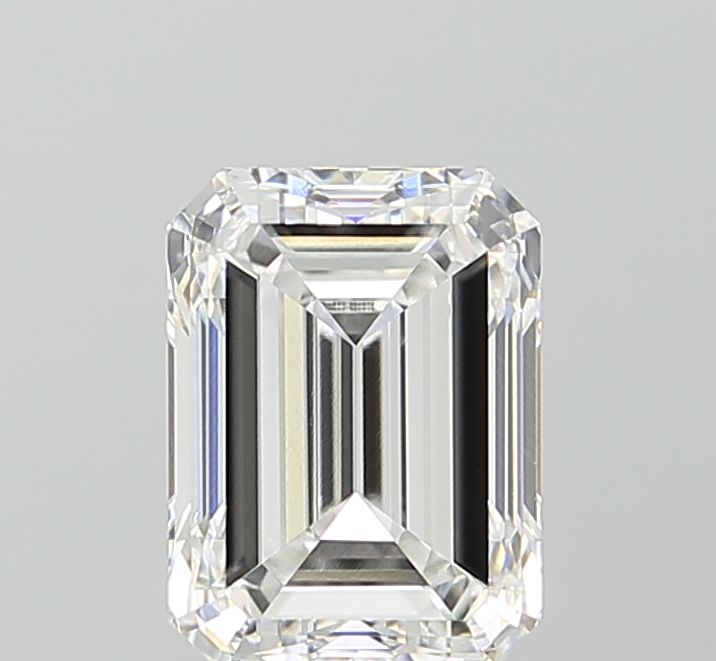 2.50 ct. emerald Lab Grown Diamond front image