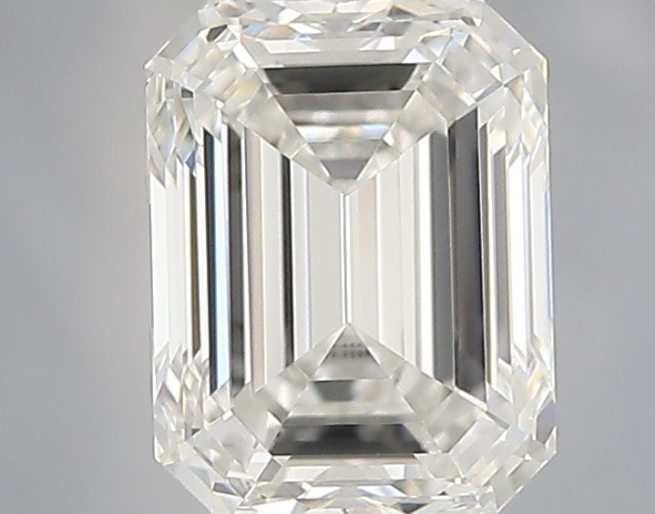 0.70 ct Emerald diamond