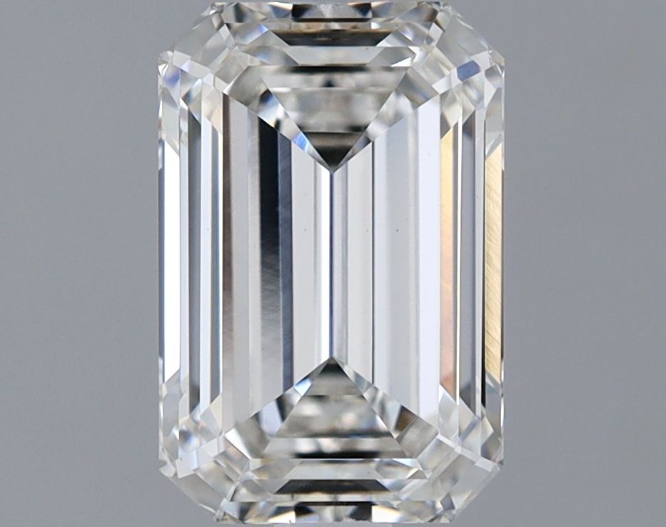 1.59 ct. emerald Lab Grown Diamond front image