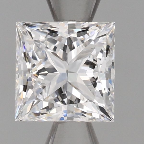 0.97 ct. princess Lab Grown Diamond front image