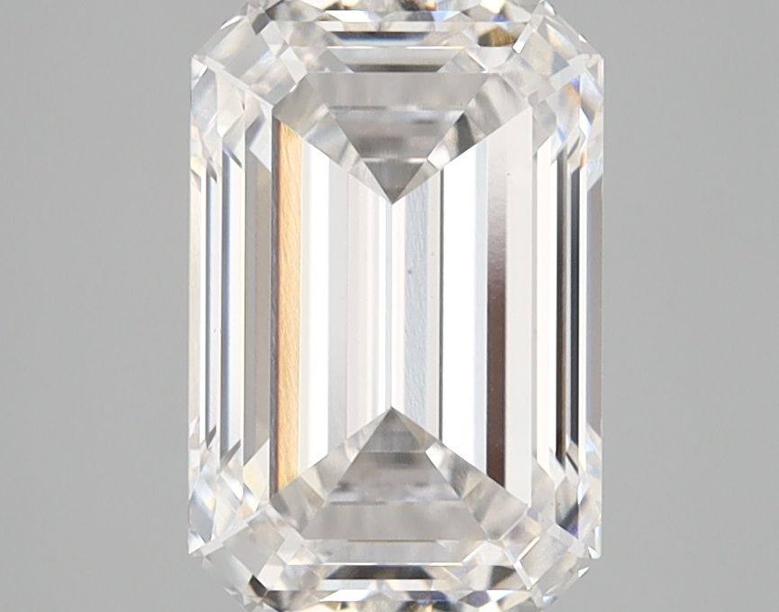 2.59 ct. emerald Lab Grown Diamond front image