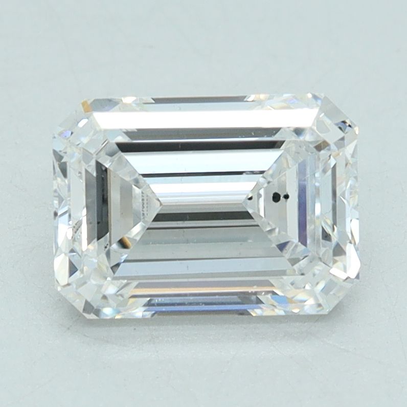 1.15 ct. emerald Lab Grown Diamond front image
