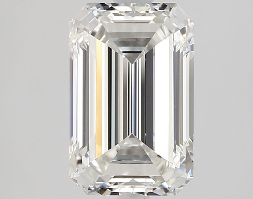 1.70 ct Emerald diamond