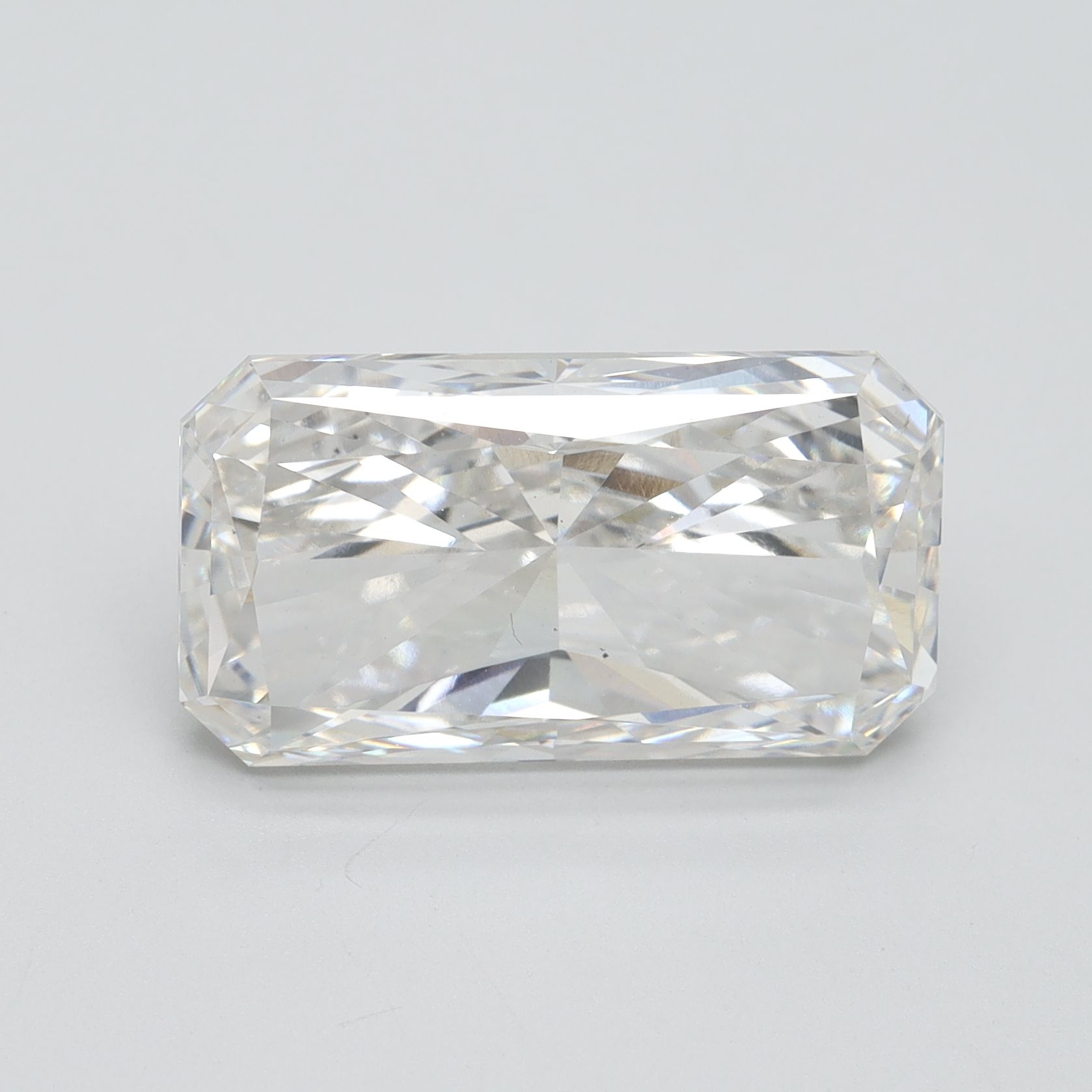 8.02 ct. radiant Lab Grown Diamond front image