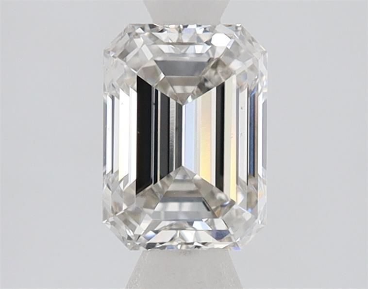 1.05 ct Emerald diamond