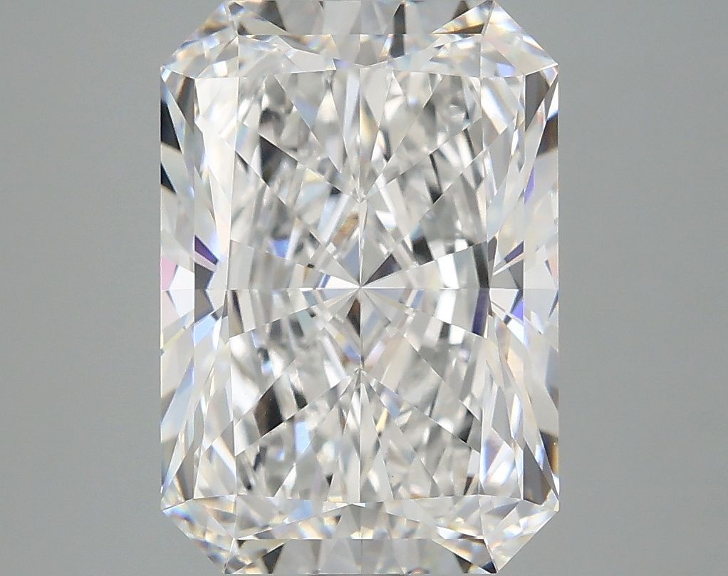 4.81 ct. radiant Lab Grown Diamond front image