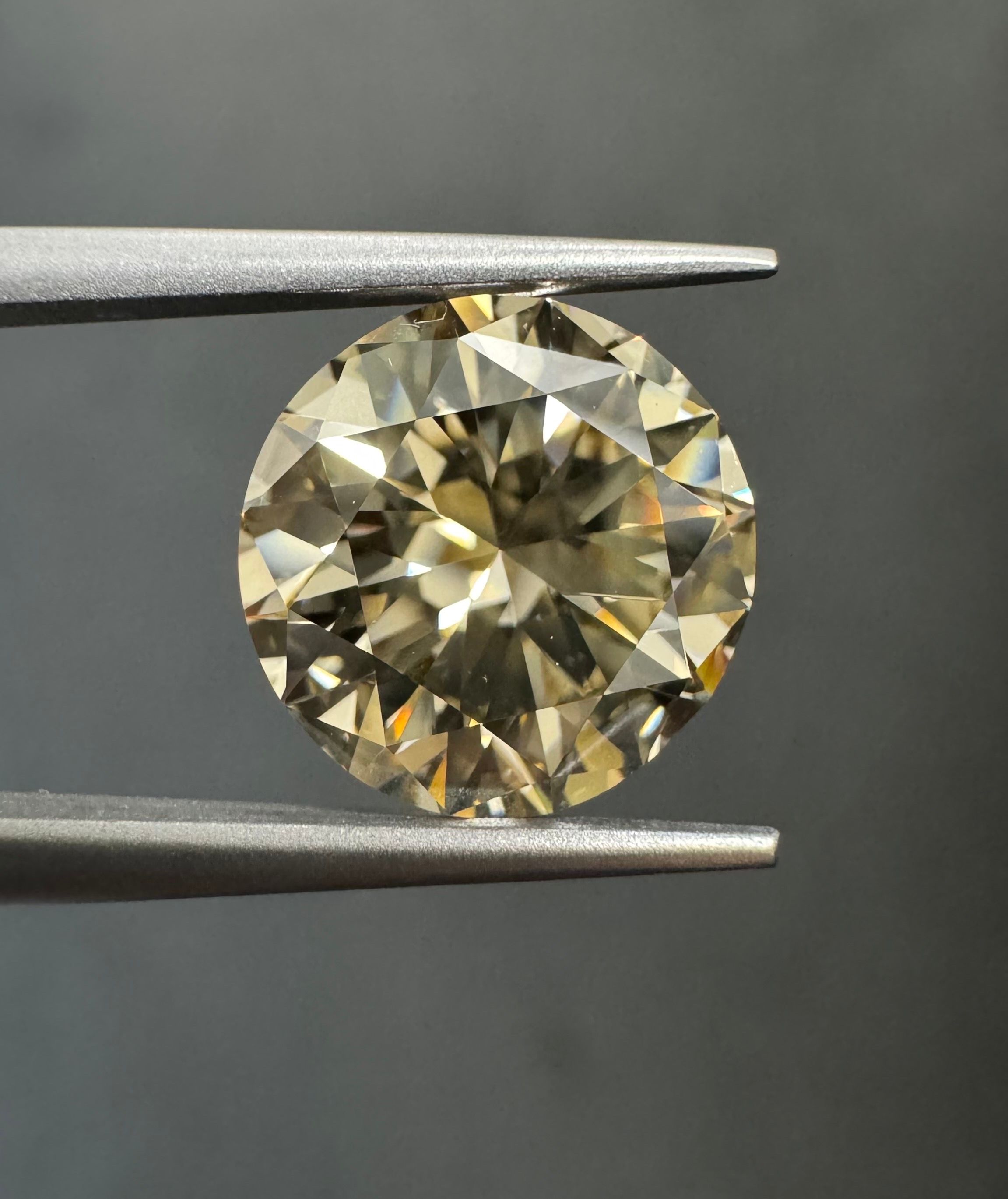 4.00ct Round diamond