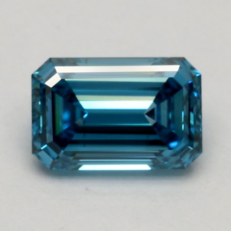 0.95 ct Emerald diamond
