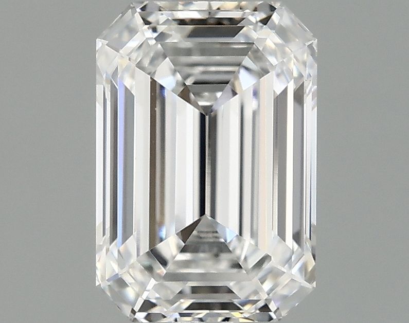 1.53 ct. emerald Lab Grown Diamond front image