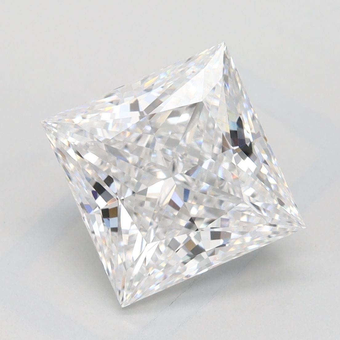 2.75 ct. princess Lab Grown Diamond front image