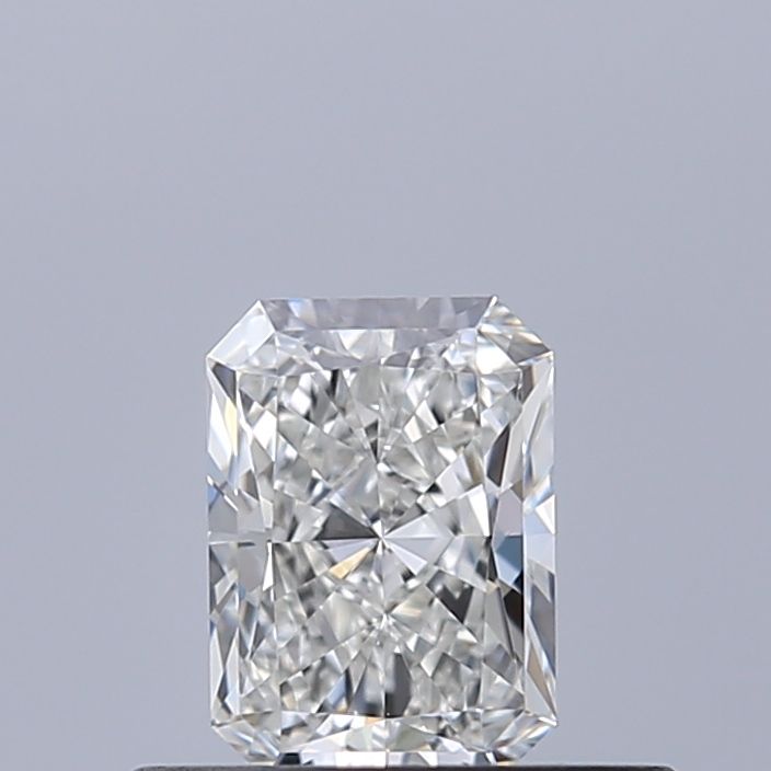0.37 ct Radiant diamond