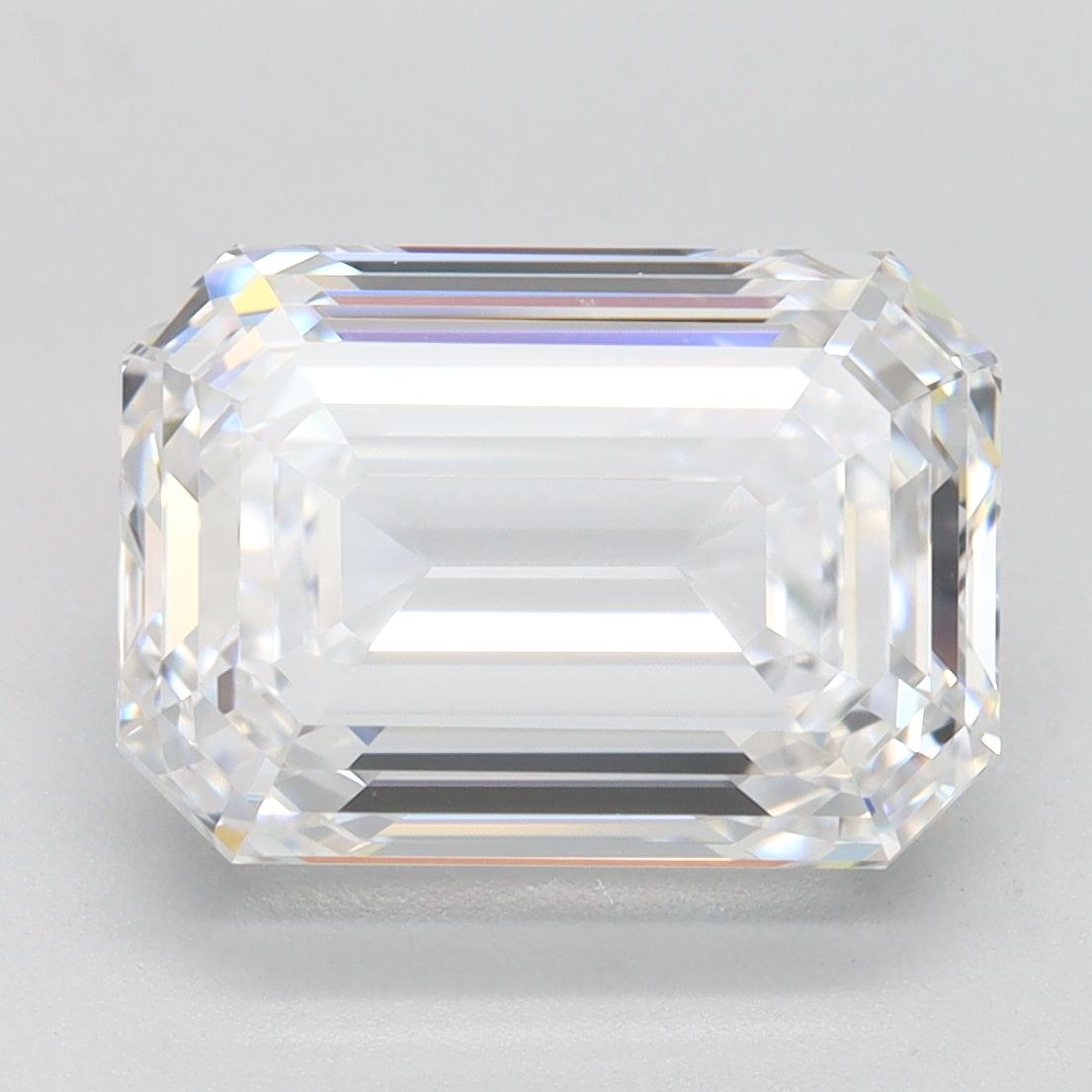 4.52 ct. emerald Lab Grown Diamond front image