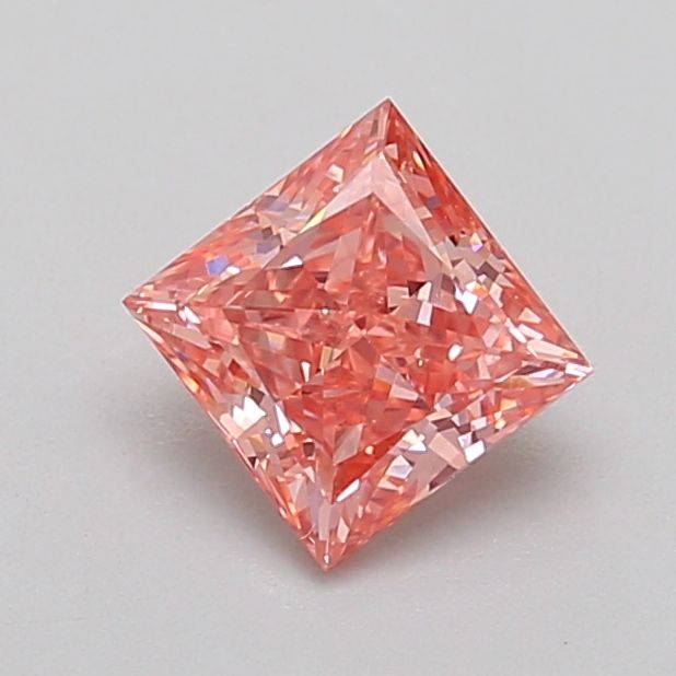 0.88 CT Fancy Vivid Pink PRINCESS
