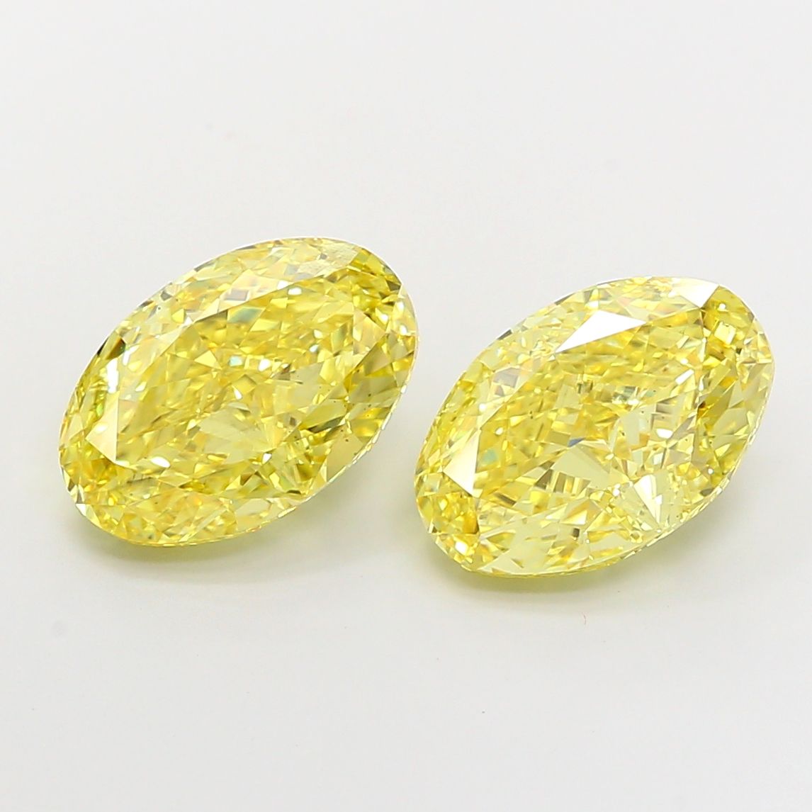 4.00 ct. oval Lab Grown Diamond front image