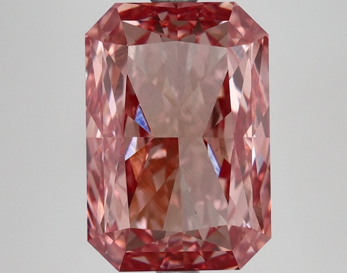 5.58 ct. radiant Lab Grown Diamond front image