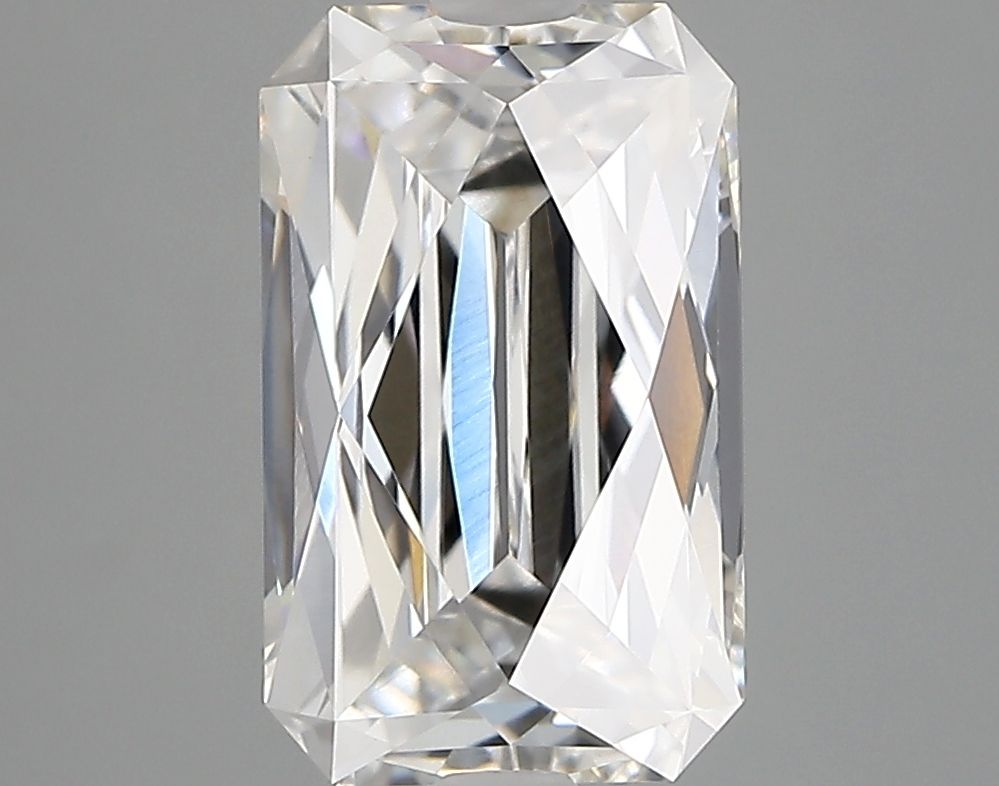 2.88 ct. radiant Lab Grown Diamond front image