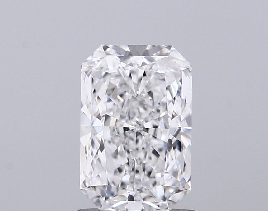 1.65 ct. radiant Lab Grown Diamond front image