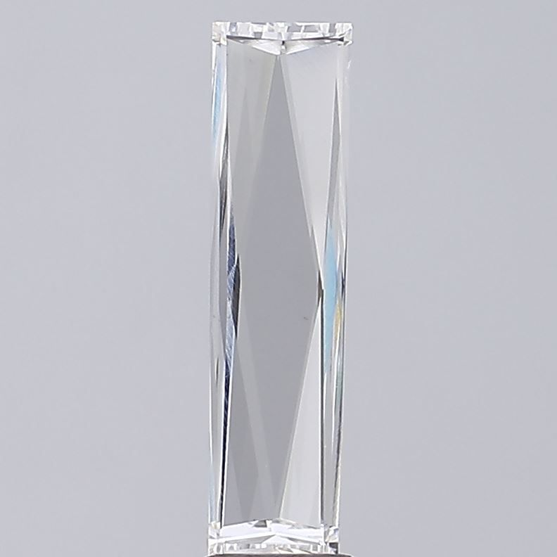 3.2 ct lab-grown Baguette Diamond