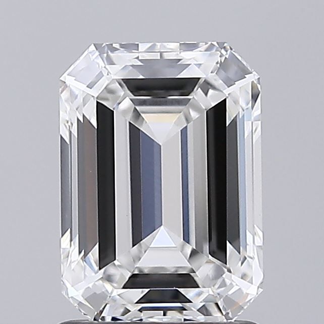1.51 ct. emerald Lab Grown Diamond front image