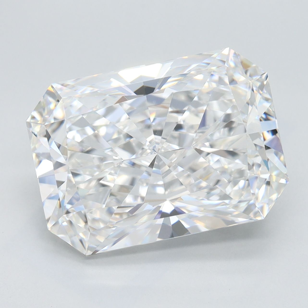 5.29 ct. radiant Lab Grown Diamond front image