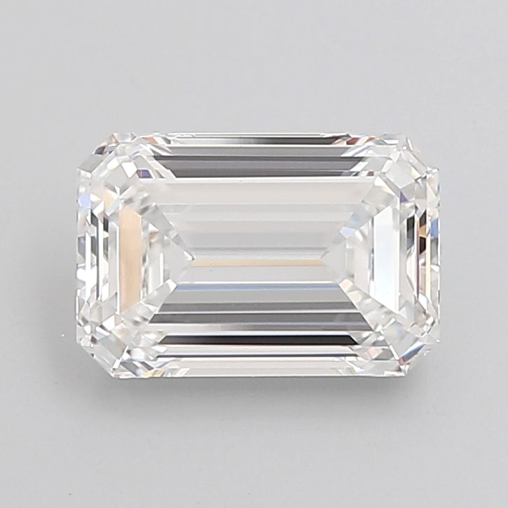 3.03 ct Emerald diamond